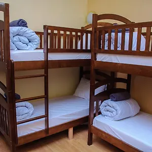 golden-globus-hostel.hotels-of-kiev.com/